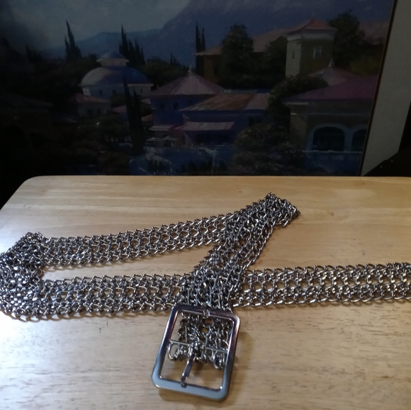 🏩 5 STRAND FASHION METAL BELT 🚣⛵ - Picture 9 of 16